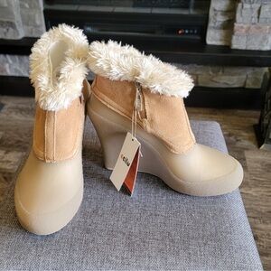 Tan and Cream Heeled Boots
